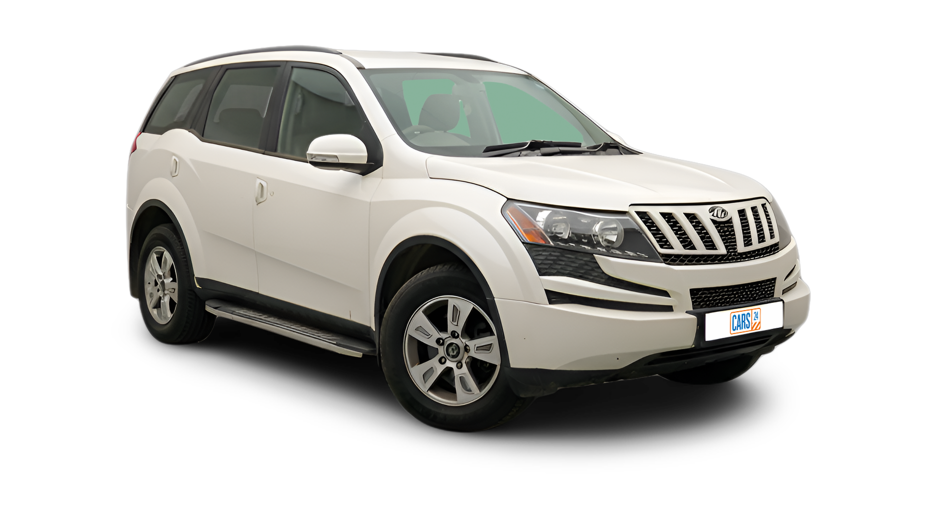 Mahindra XUV500-img